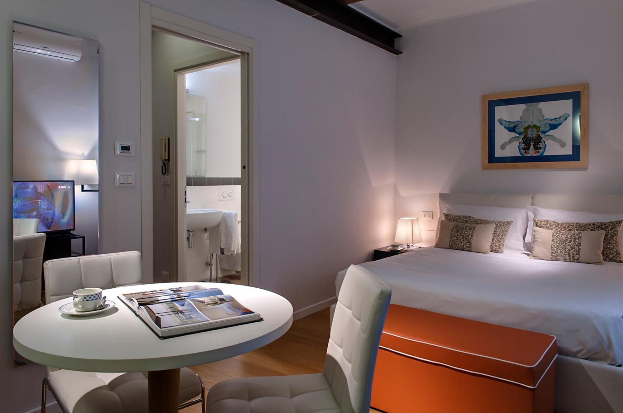 Piazza Vittorio Apartahotel 4*