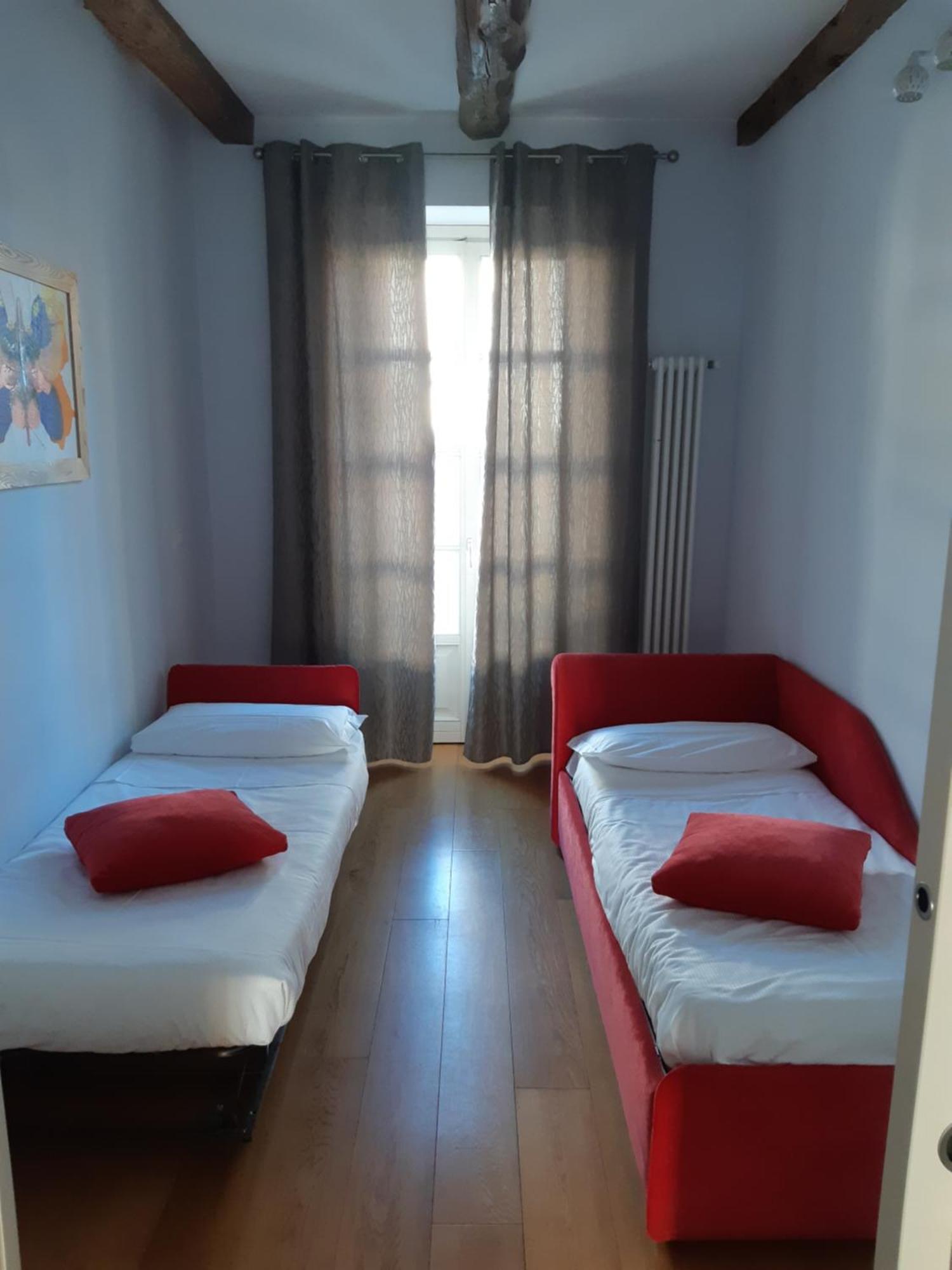 Piazza Vittorio Apartahotel